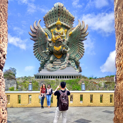 Garuda Statue