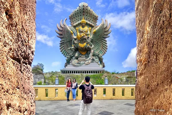 Garuda Statue